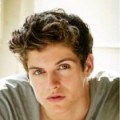 Daniel Sharman au th��tre